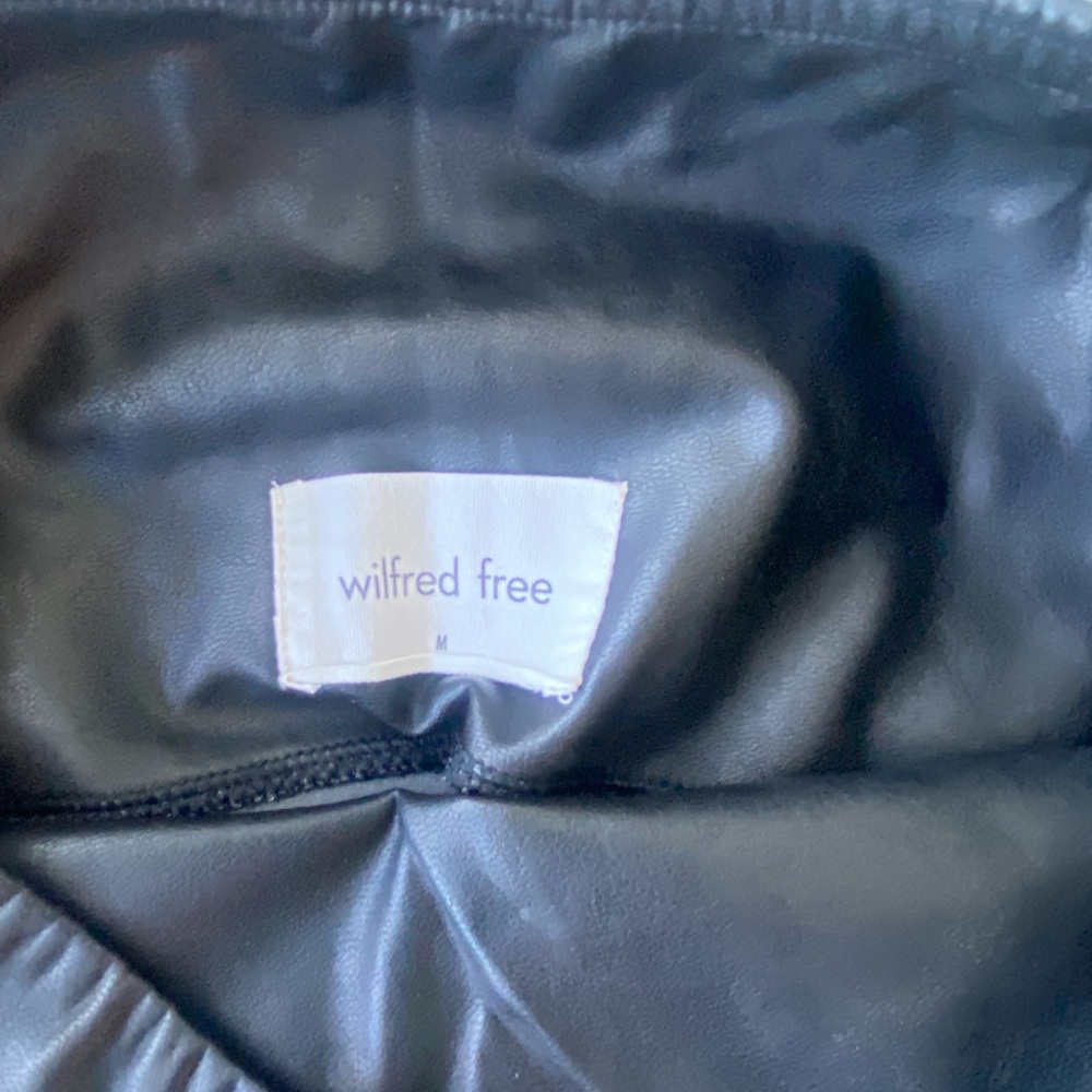 Wilfred Free Midnight Black Leggings